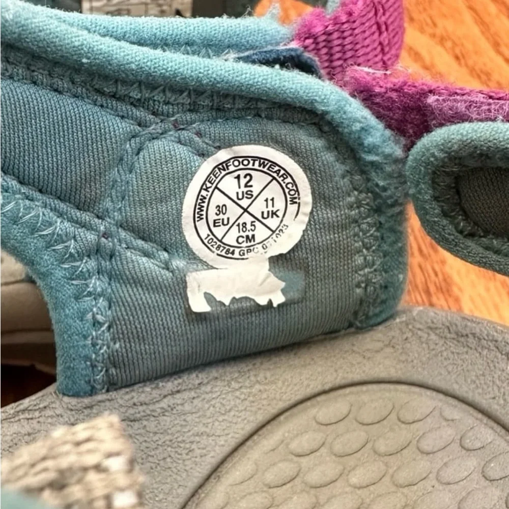 Keen Newport Boundless Sandals Girls Size 12 - Picture 5 of 6